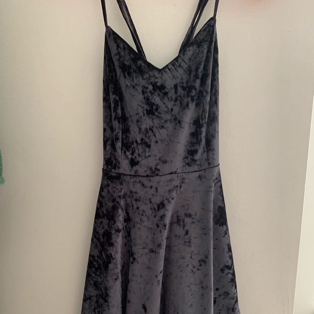 Short dress